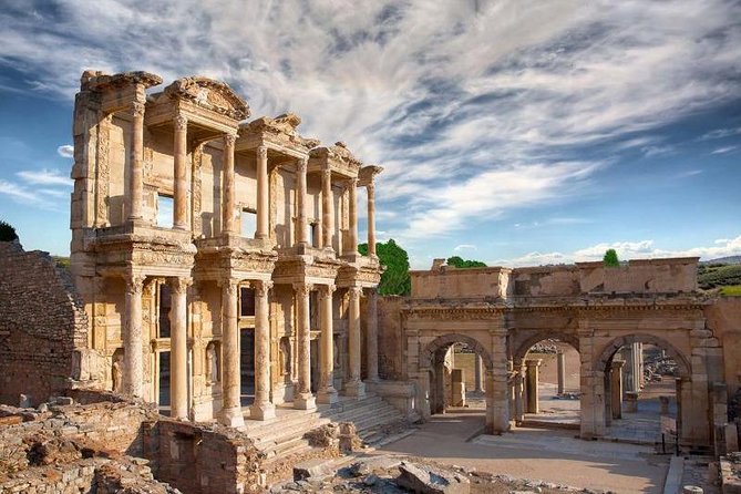 Top-Rated Ephesus and House of Virgin Mary Tour for Cruisers - The Temple of Artemis is a quick stop