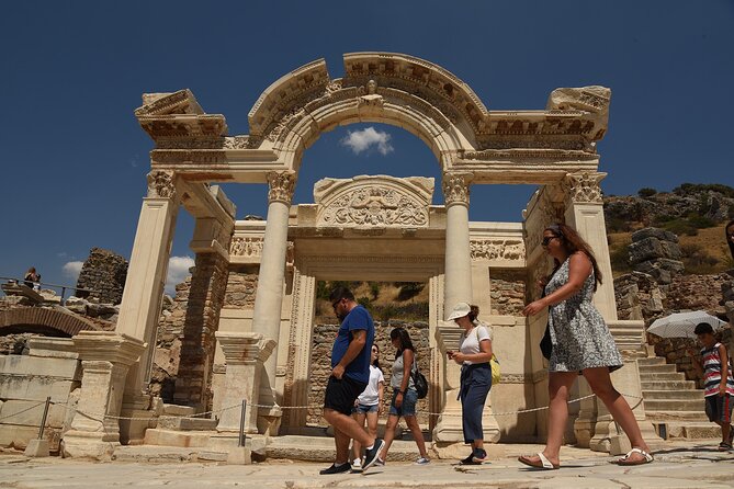 Top-Rated Ephesus and House of Virgin Mary Tour for Cruisers - The House of Mary is quiet, brief, and meaningful