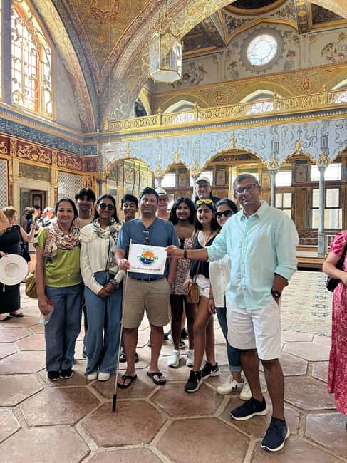 Topkapi Palace & Harem, Skip-the-Line Entry with SMALL GROUP - Passing through Topkapi’s four courtyards